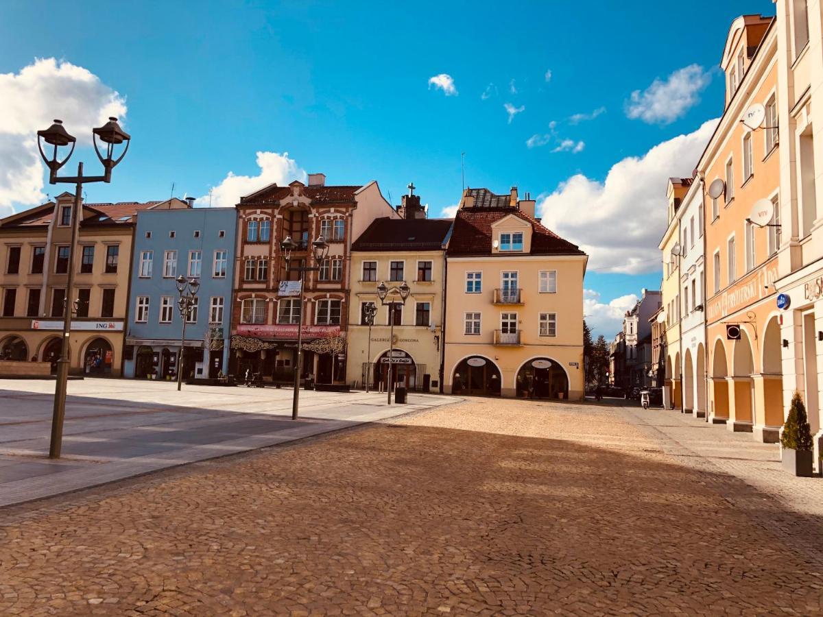 شقة Pobuudka IV Plebanska Z Widokiem Na Rynek غليفيتسه المظهر الخارجي الصورة